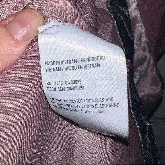 American Eagle Y2K Purple Ombré Velvet Scoop‎ Neck Tee - Picture 6 of 7